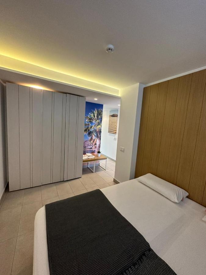 Maspalomas Apartamentos Vacacionales San Bartolomé Ngoại thất bức ảnh